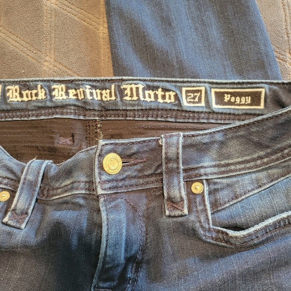 Rock Revival Moto Jeans - Picture 5 of 6